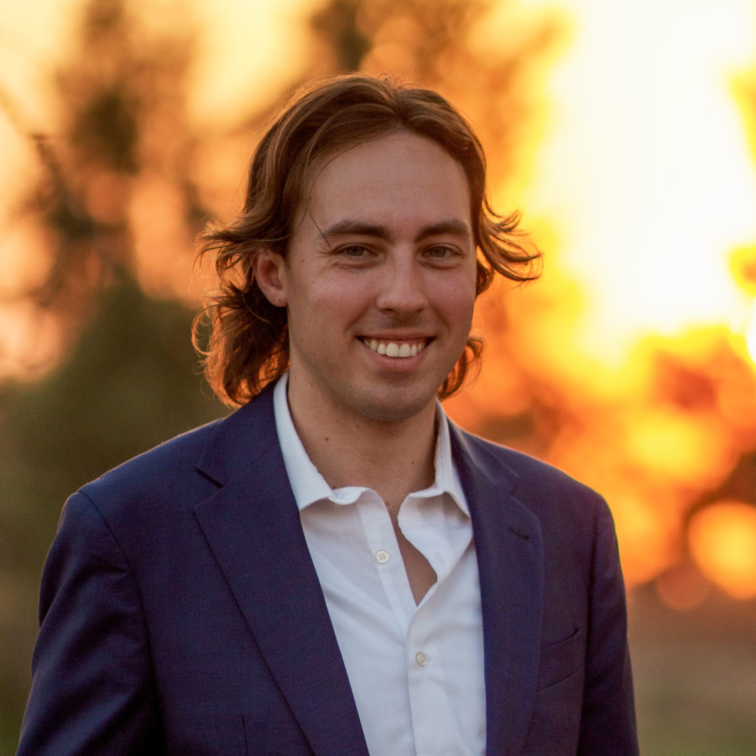 Contact Daniel Bartlett